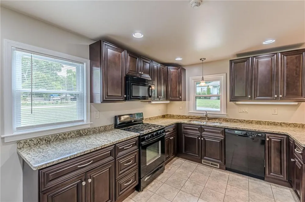 224 Birch Street Hapeville, GA 30354