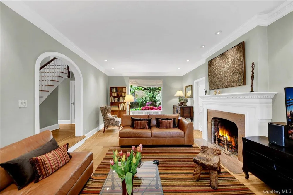 184 Commonwealth Avenue Mount Vernon, NY 10552