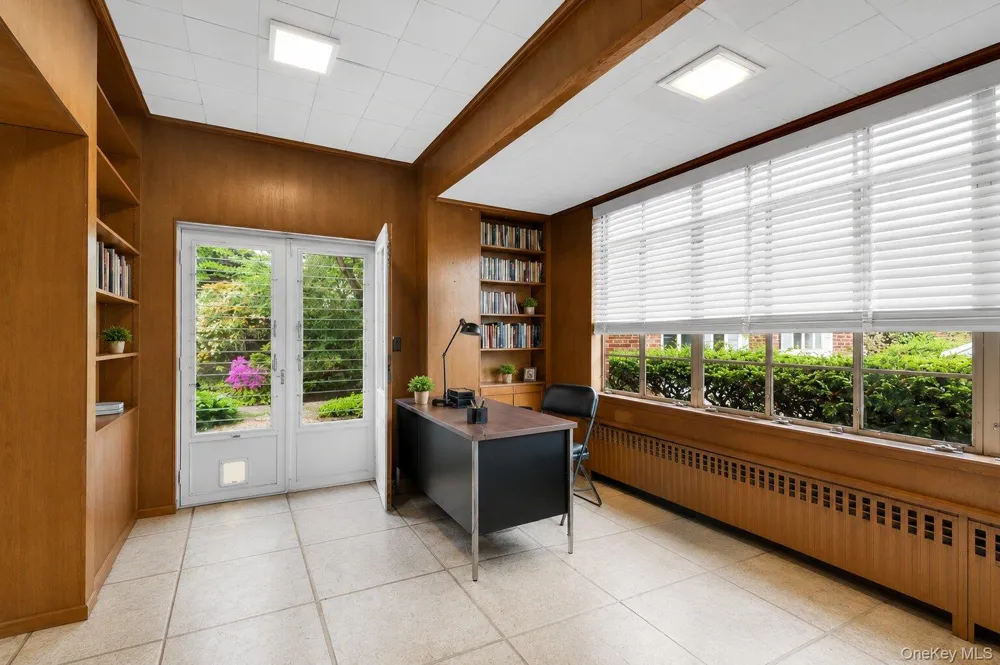 184 Commonwealth Avenue Mount Vernon, NY 10552