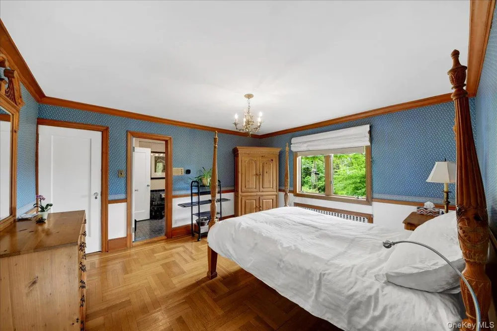 184 Commonwealth Avenue Mount Vernon, NY 10552
