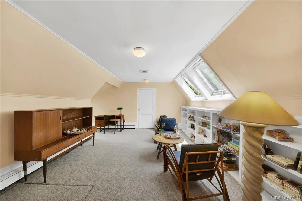 184 Commonwealth Avenue Mount Vernon, NY 10552