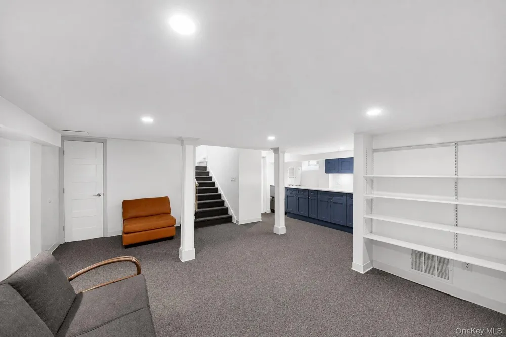 184 Commonwealth Avenue Mount Vernon, NY 10552