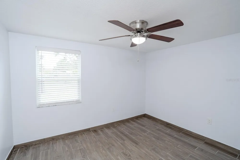 503 MOORE AVENUE Seffner, FL 33584