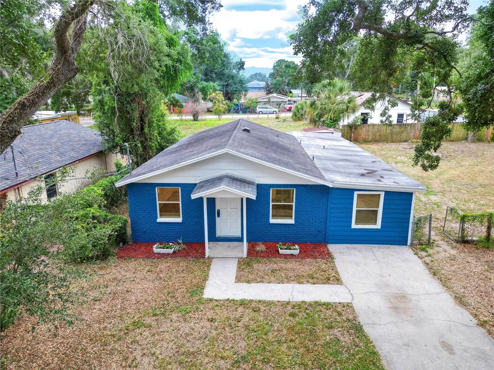 503 MOORE AVENUE Seffner, FL 33584