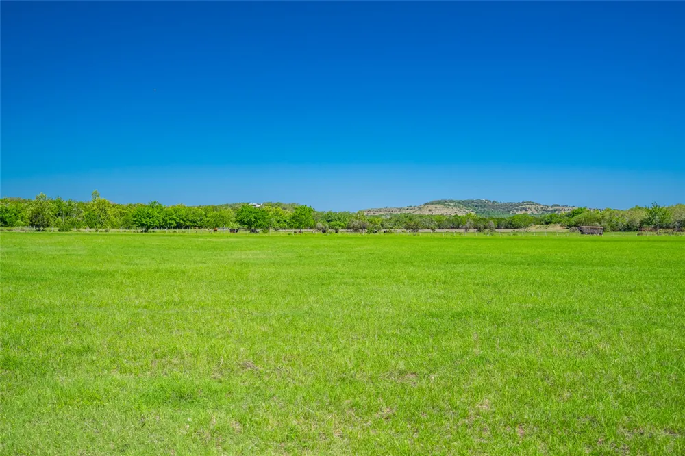 12451 Fm 2325 Road Wimberley, TX 78676