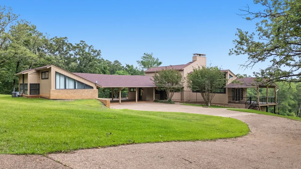 13610 CR 283 Whitehouse, TX 75791