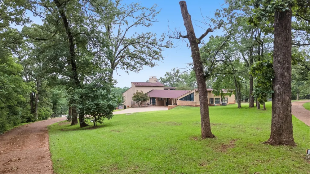 13610 CR 283 Whitehouse, TX 75791