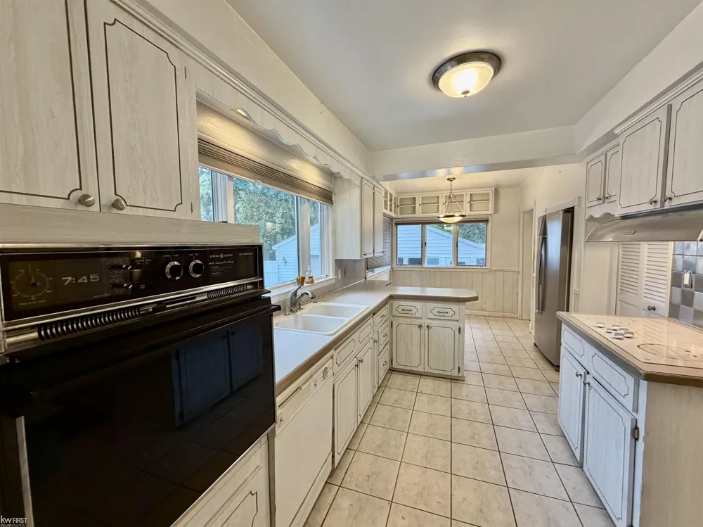 518 Oak Street Mt Morris City, MI 48458