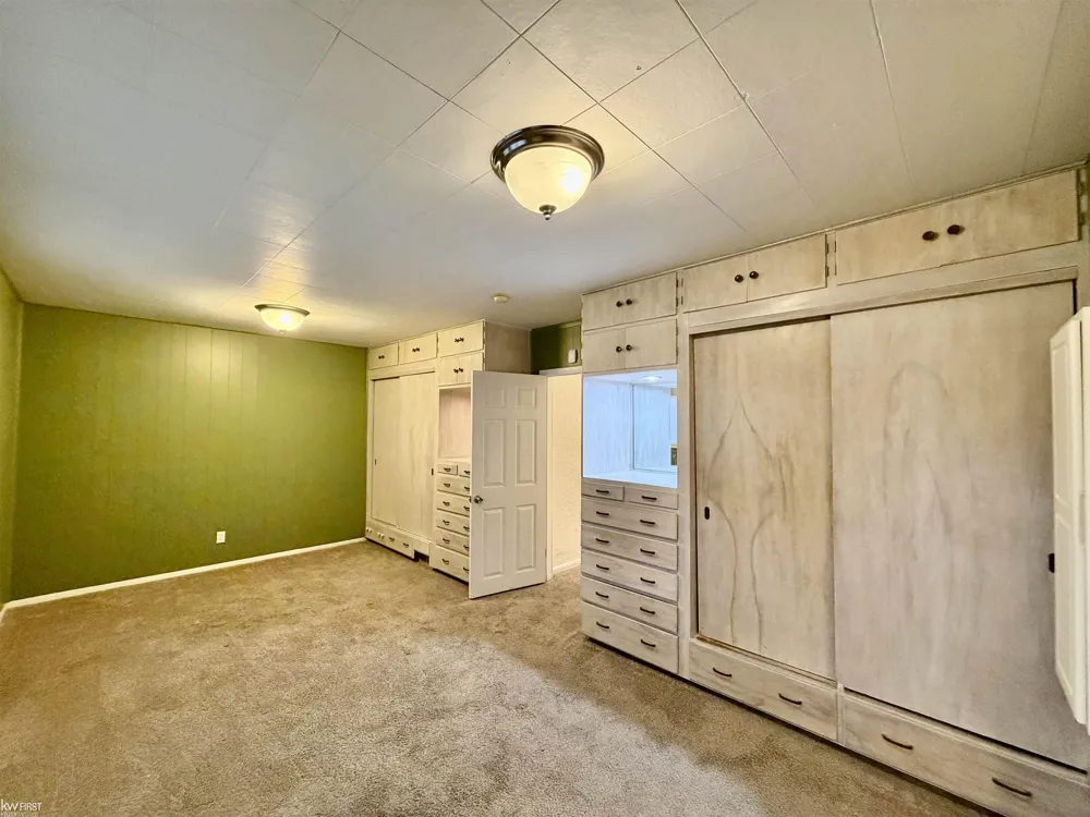 518 Oak Street Mt Morris City, MI 48458