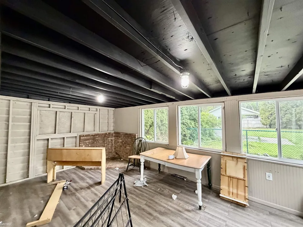 518 Oak Street Mt Morris City, MI 48458