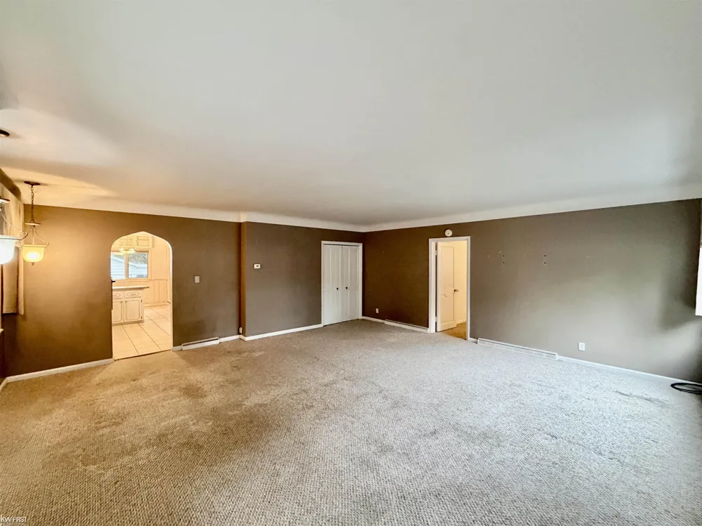 518 Oak Street Mt Morris City, MI 48458