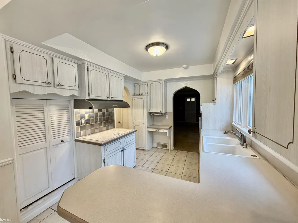 518 Oak Street Mt Morris City, MI 48458