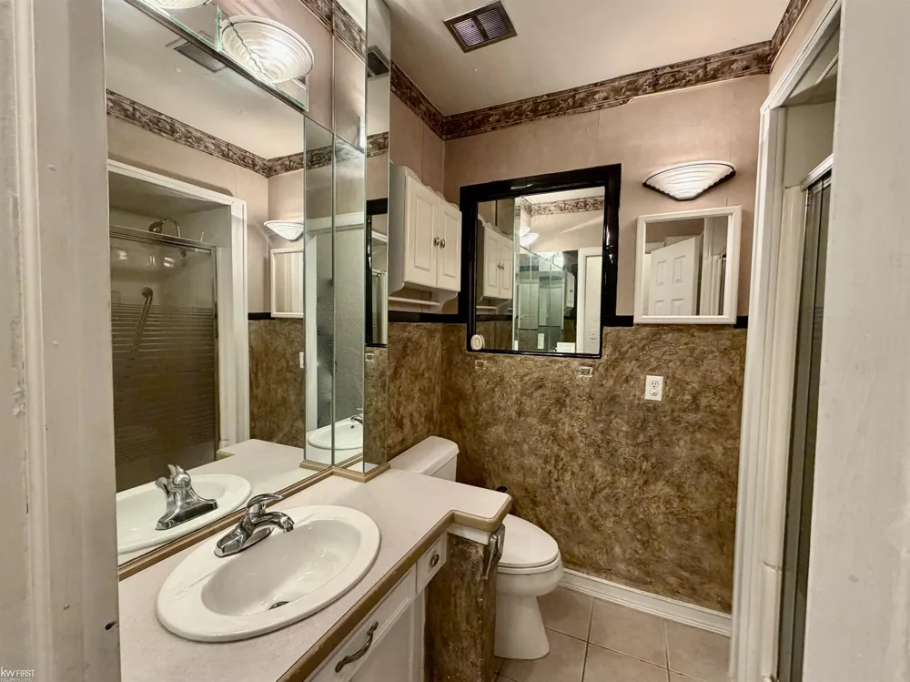 518 Oak Street Mt Morris City, MI 48458