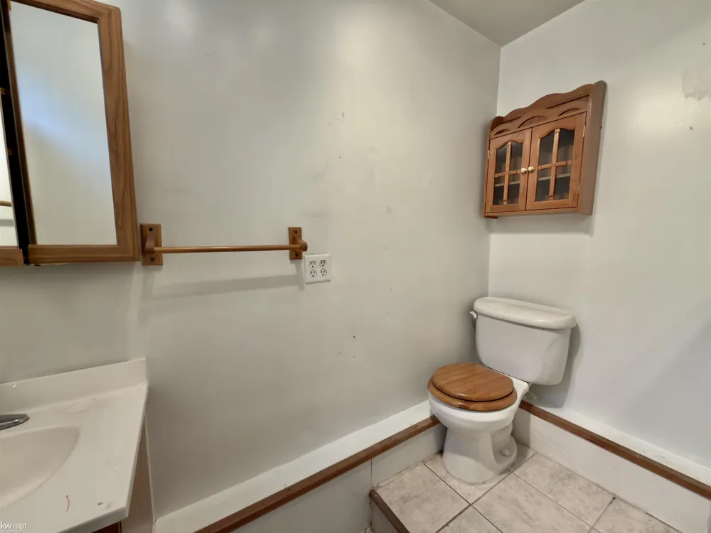 518 Oak Street Mt Morris City, MI 48458