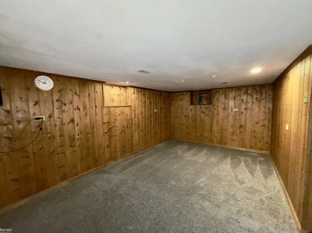 518 Oak Street Mt Morris City, MI 48458
