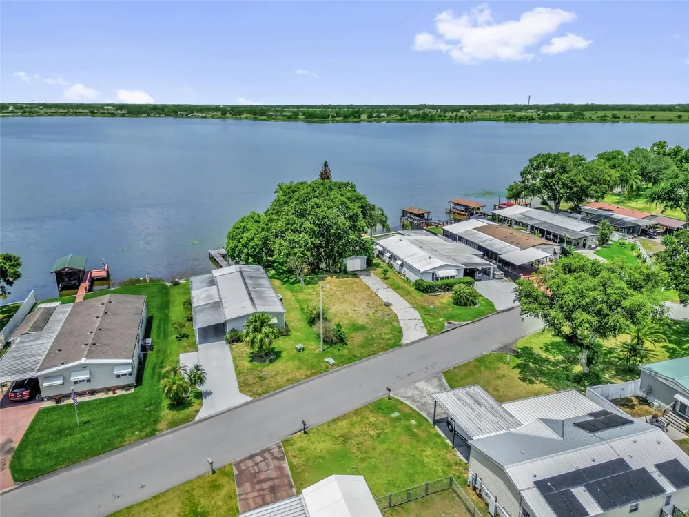 2050 THELMA DRIVE Lake Alfred, FL 33850