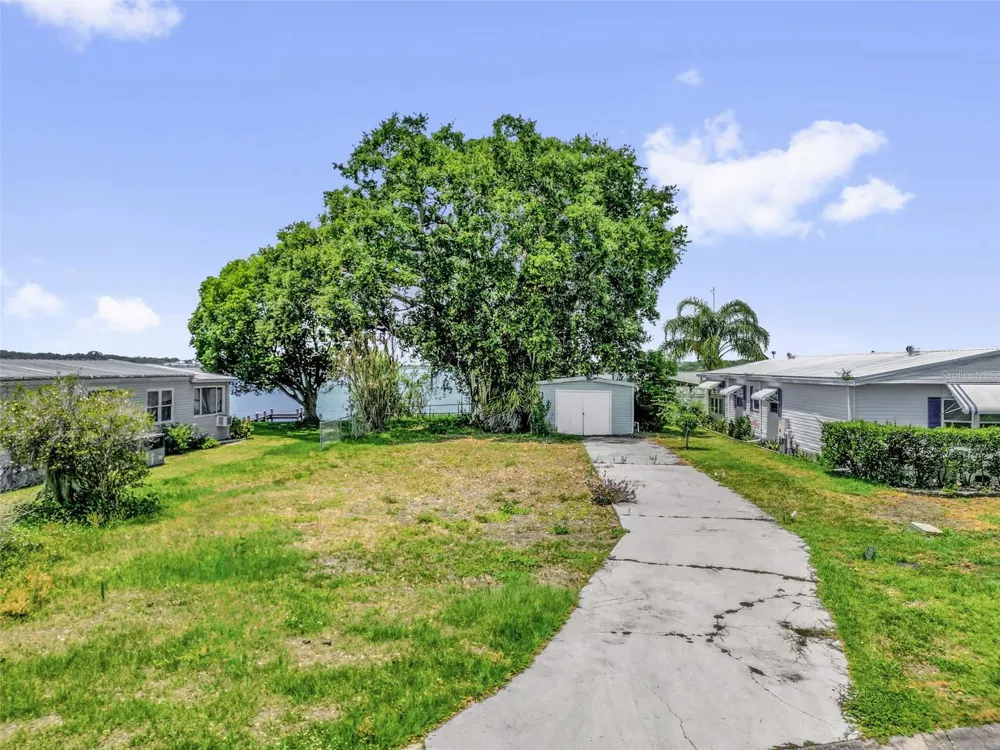 2050 THELMA DRIVE Lake Alfred, FL 33850