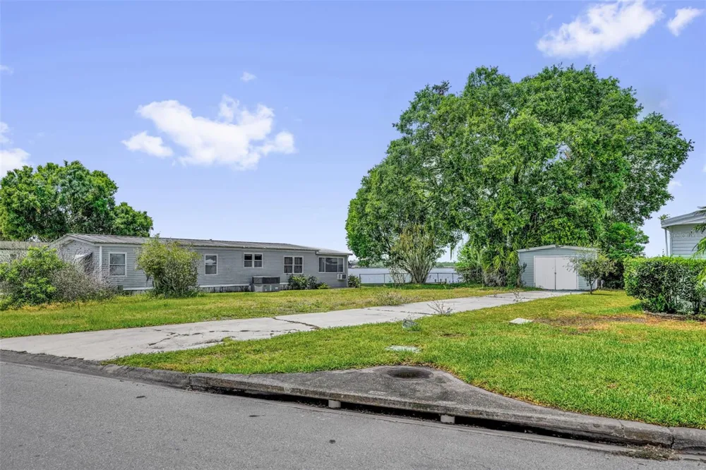 2050 THELMA DRIVE Lake Alfred, FL 33850