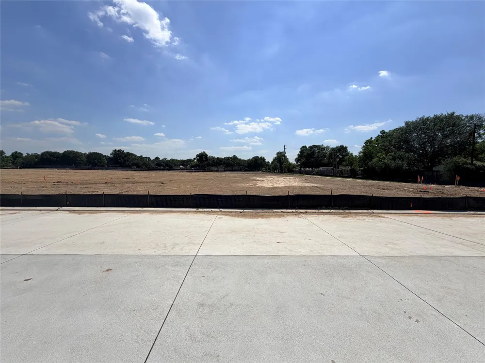 1202 Oaklen Court Friendswood, TX 77546