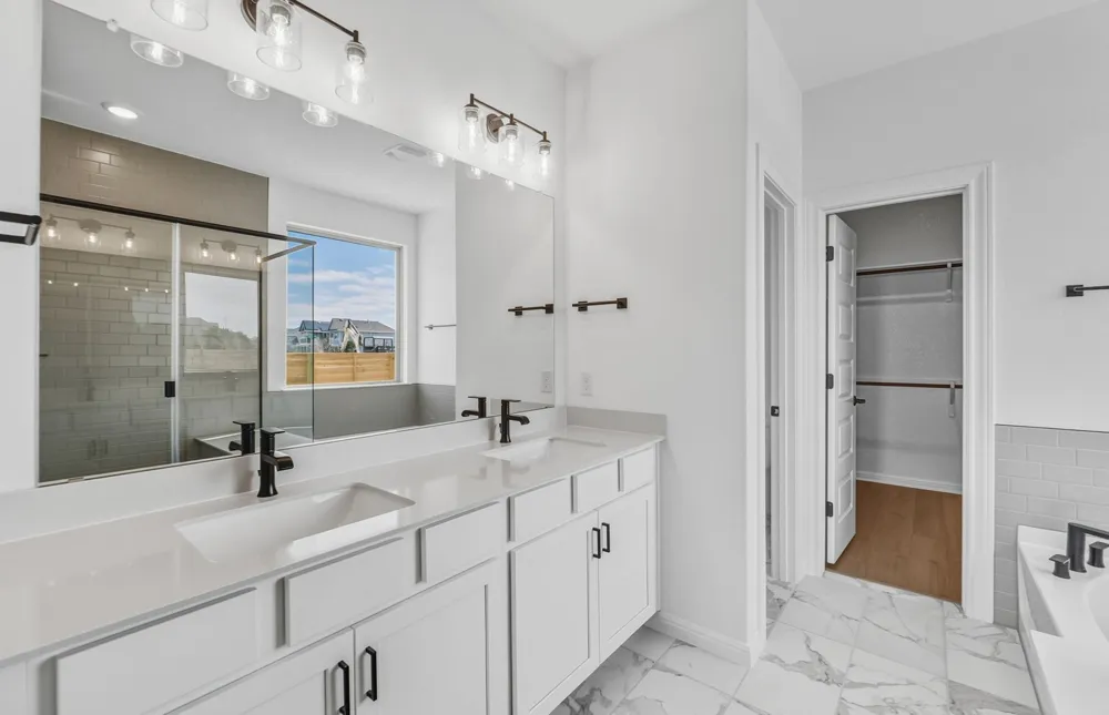 2913 Zuni Path Leander, TX 78641