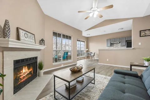 4113 Esters Road #609