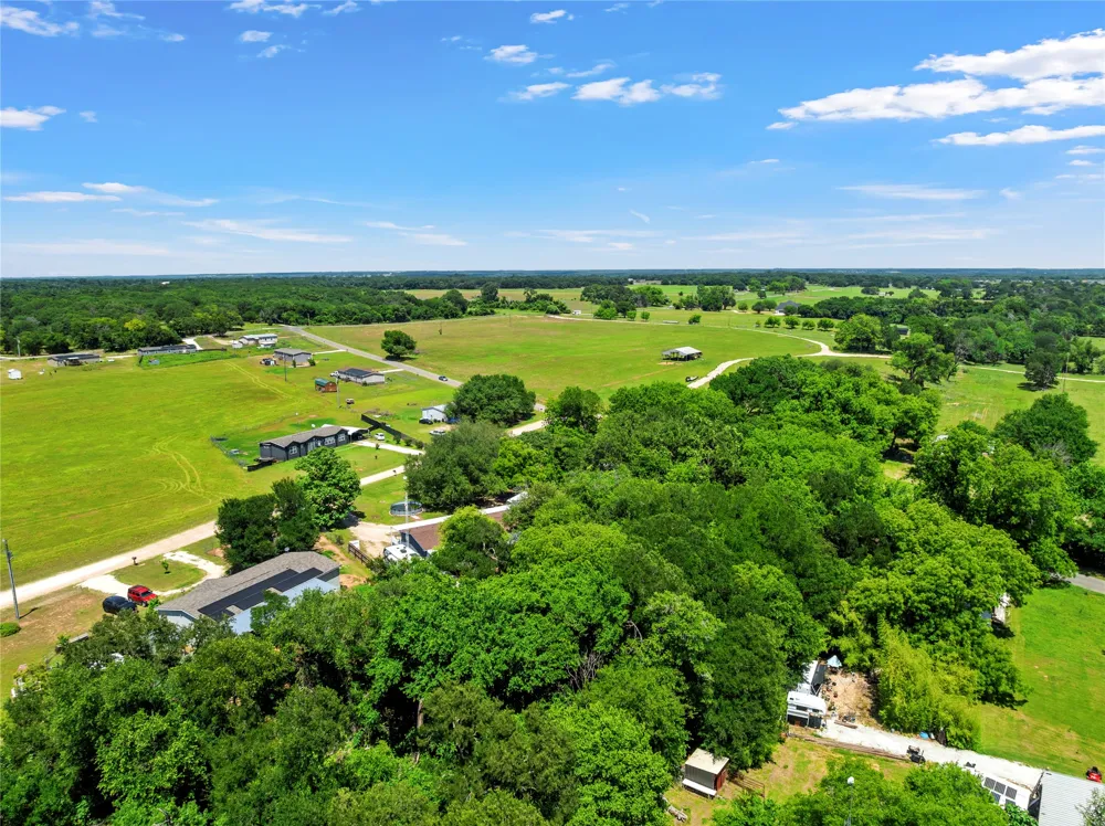 163 Bettinger Way Gholson, TX 76705