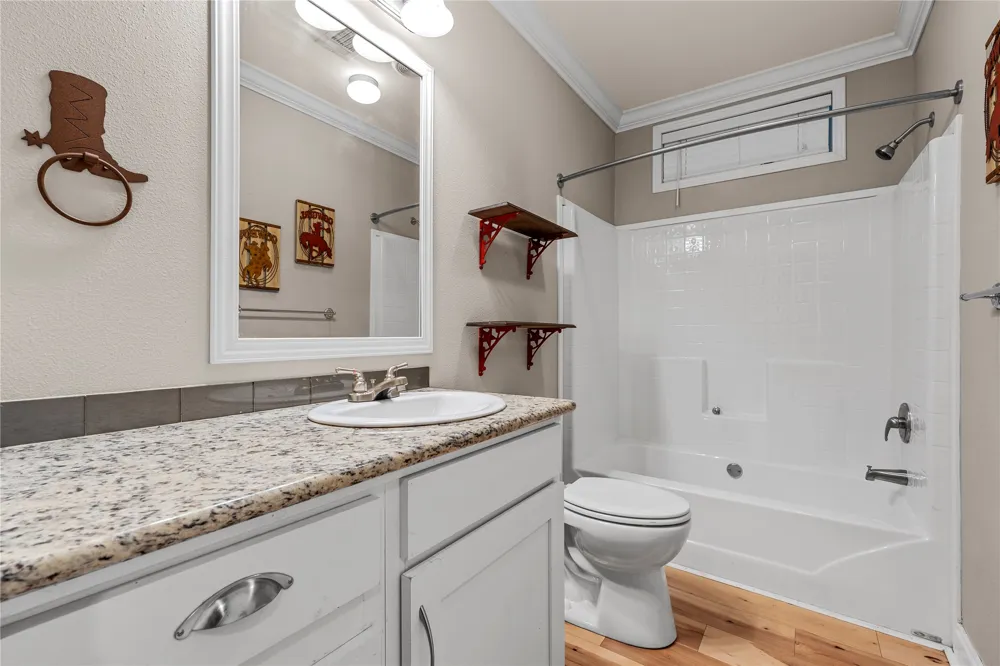 163 Bettinger Way Gholson, TX 76705