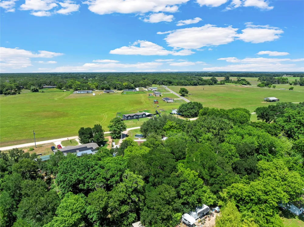 163 Bettinger Way Gholson, TX 76705
