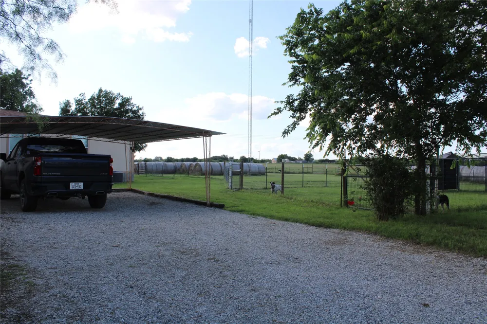 1521 FM 590 Comanche, TX 76442