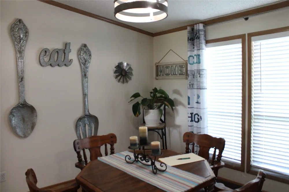 1521 FM 590 Comanche, TX 76442