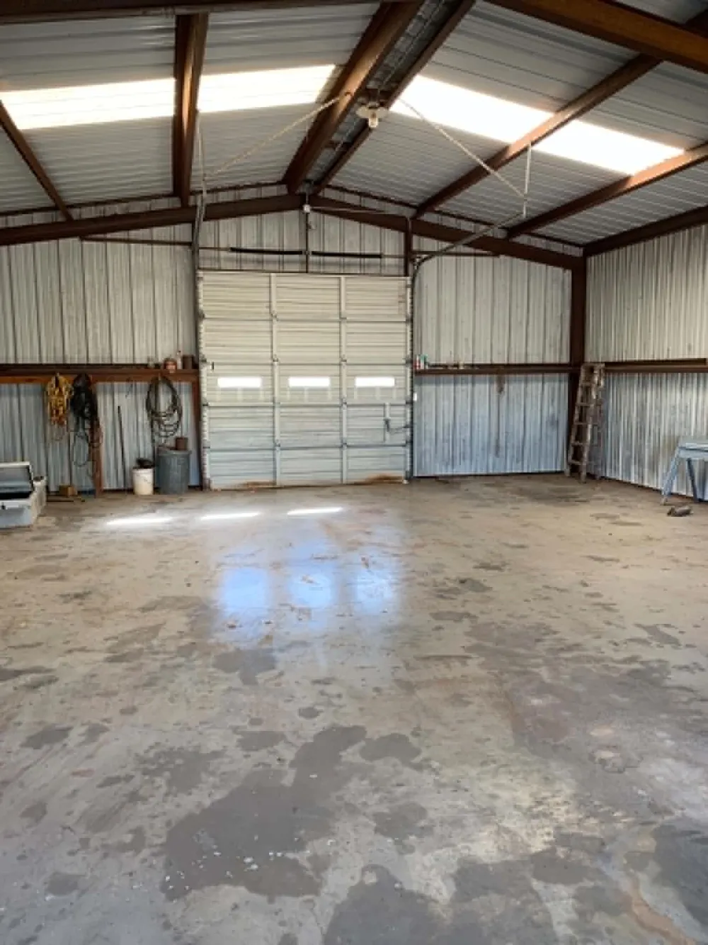 1521 FM 590 Comanche, TX 76442