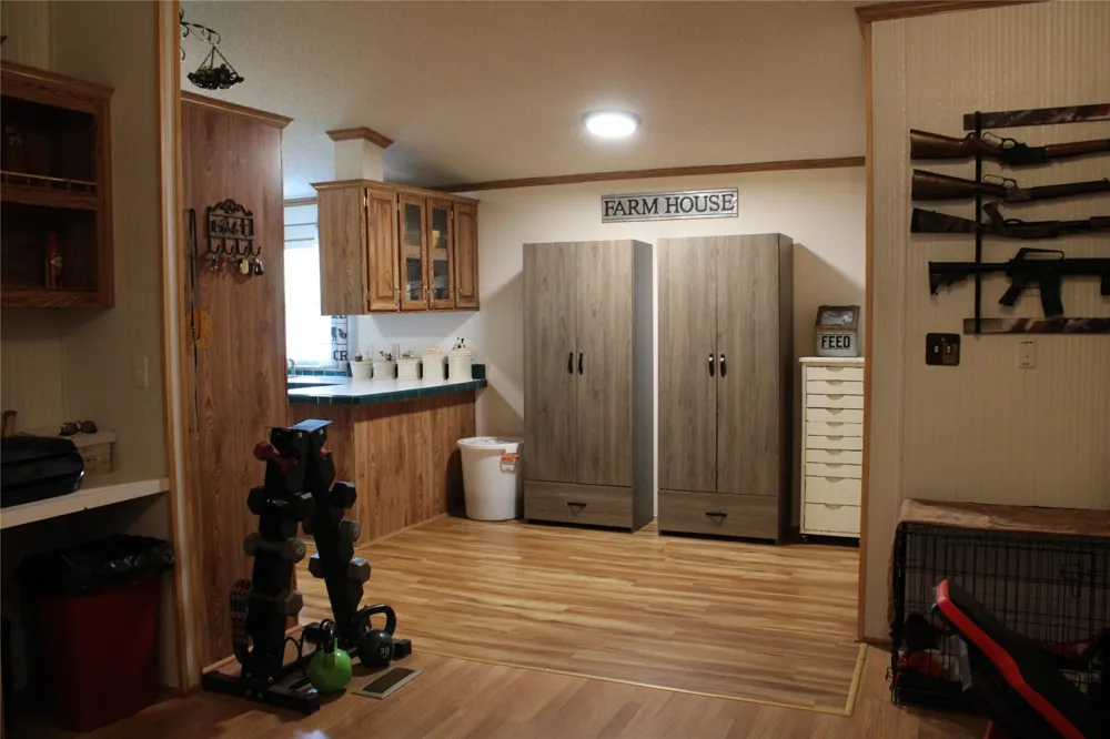 1521 FM 590 Comanche, TX 76442