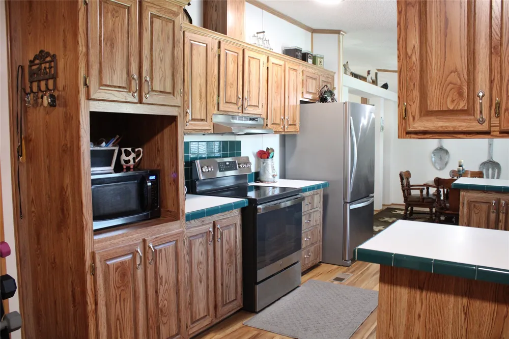 1521 FM 590 Comanche, TX 76442