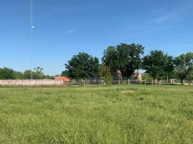1521 FM 590 Comanche, TX 76442
