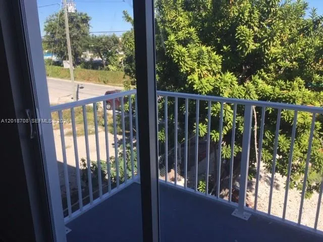 265 15th St #B Marathon, FL 33050
