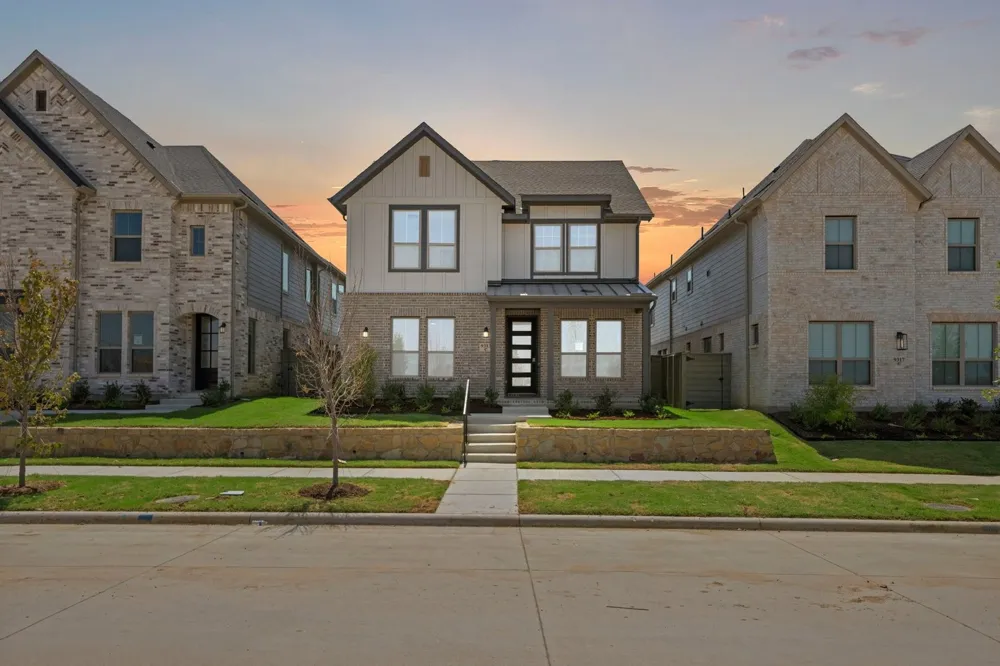 9313 Rolling Meadow Way Denton, TX 76207