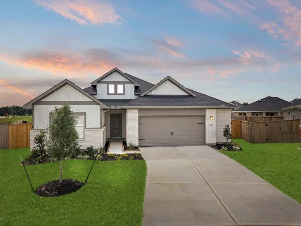 226 Magnolia Laurel Drive Alvin, TX 77511