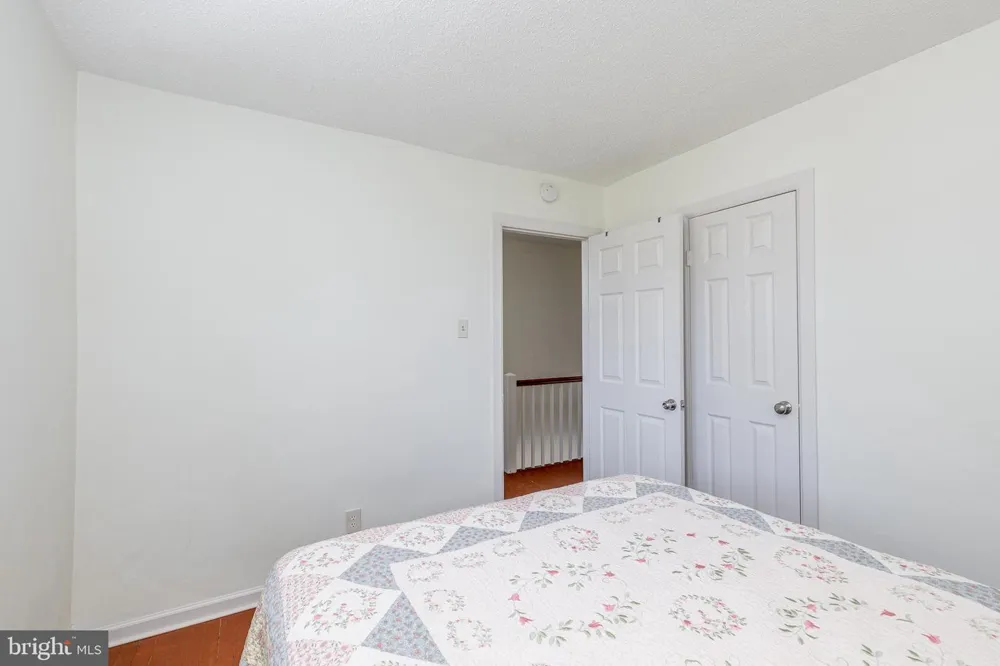 117 CHERRY PARKE Cherry Hill, NJ 08002