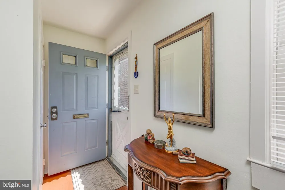 117 CHERRY PARKE Cherry Hill, NJ 08002