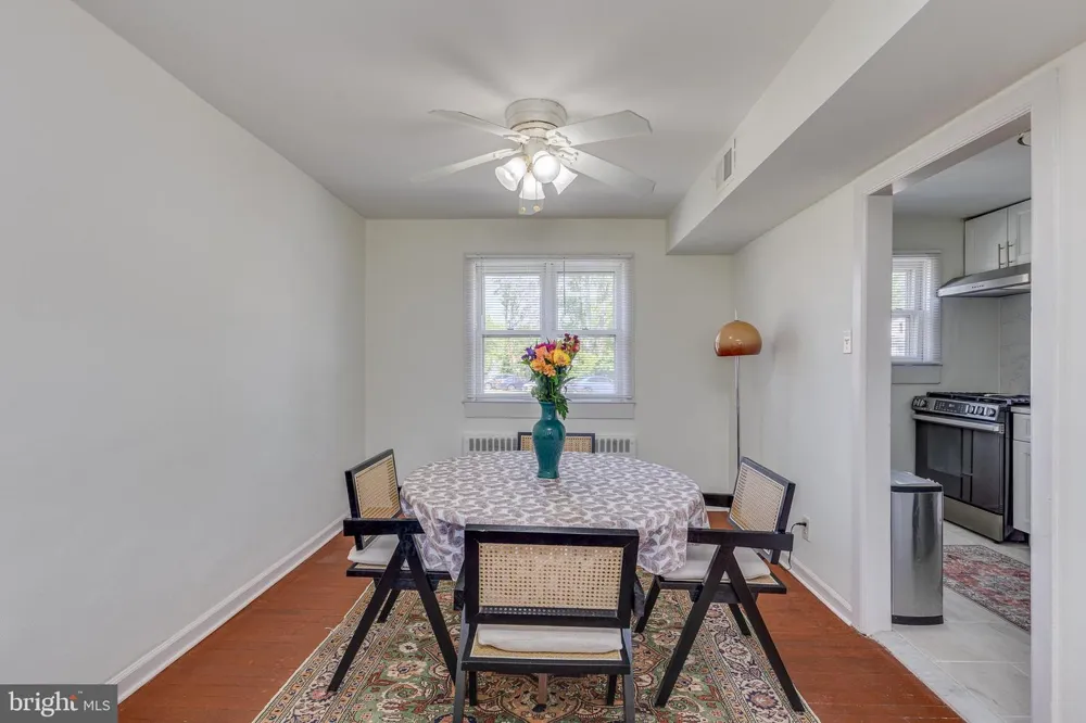 117 CHERRY PARKE Cherry Hill, NJ 08002