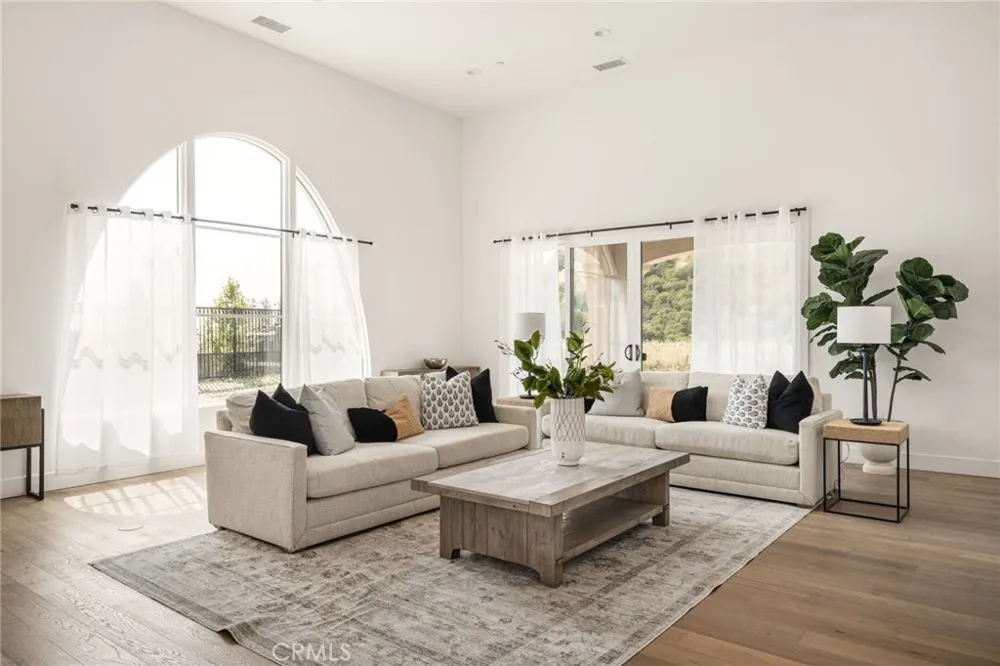 1641 Brasada Lane San Dimas, CA 91773