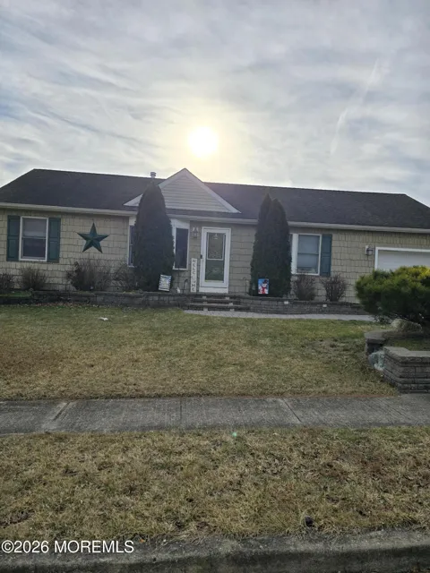 83 Georgetown Boulevard