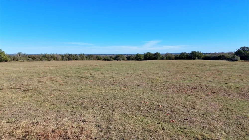 2 County Road 283 Harwood, TX 78632