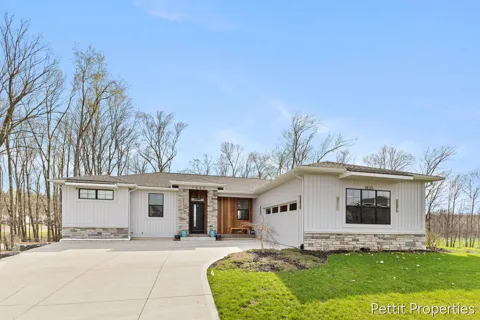 1835 Gloryfield Drive SW
