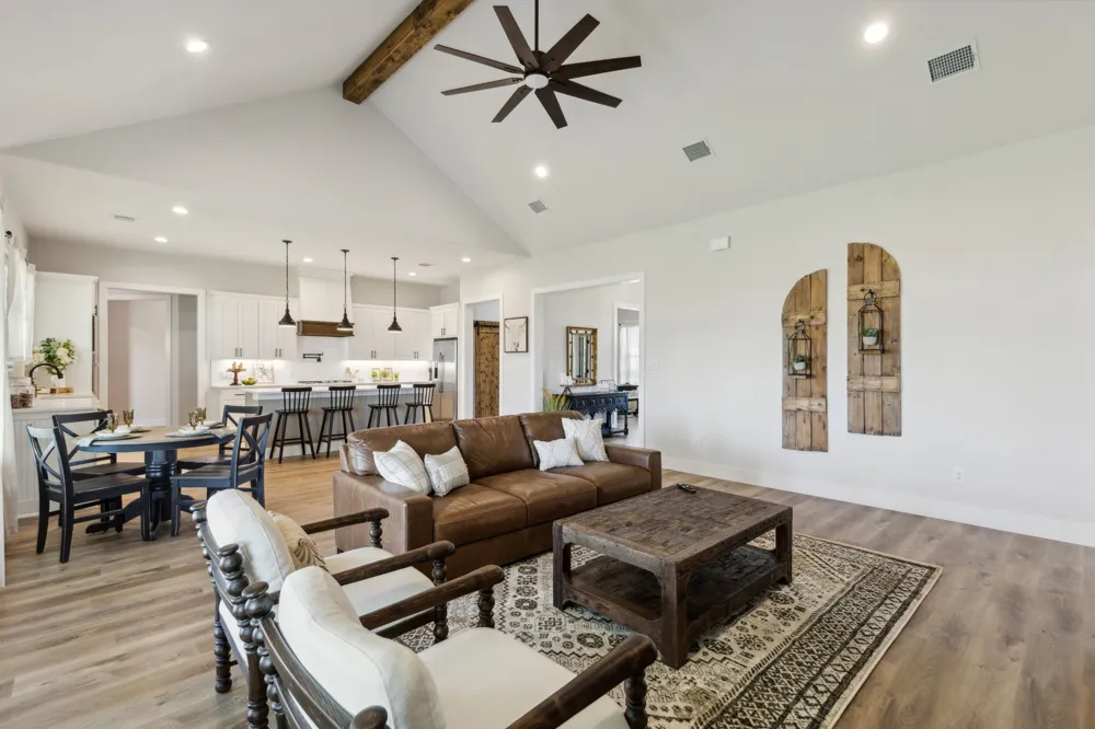 25 Dove Landing Valley View, TX 76272