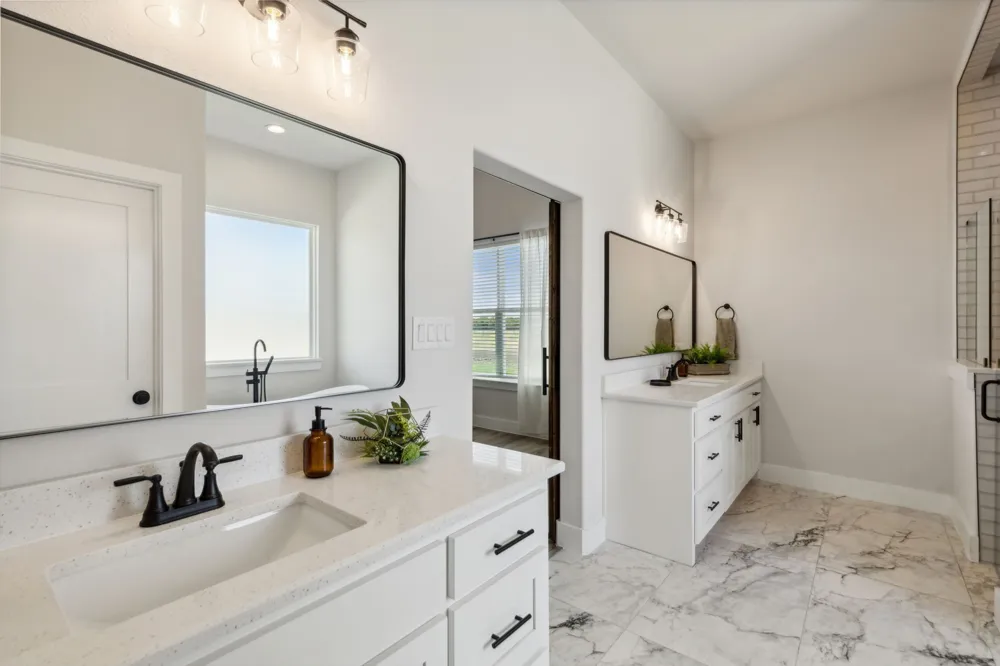 25 Dove Landing Valley View, TX 76272