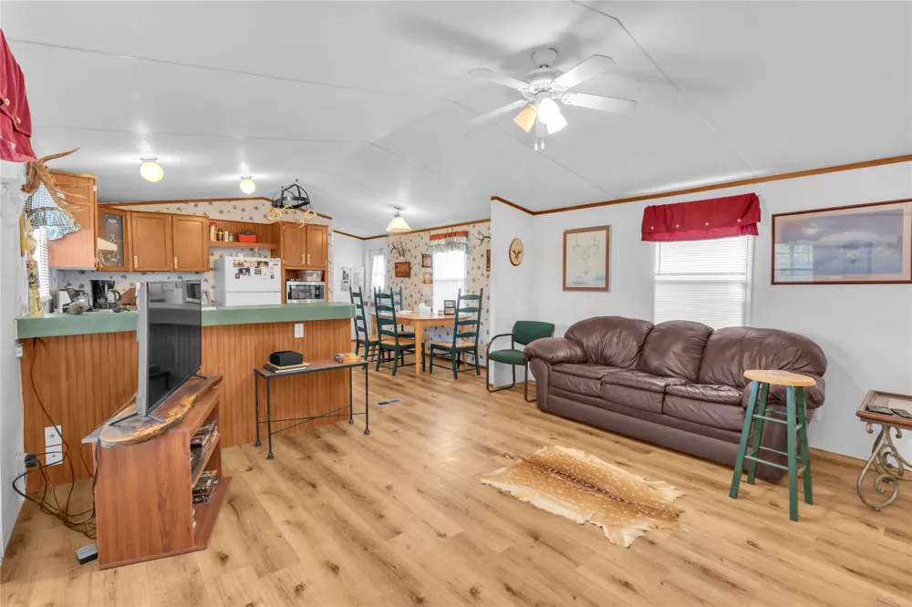 824 County Road 409 Talpa, TX 76882