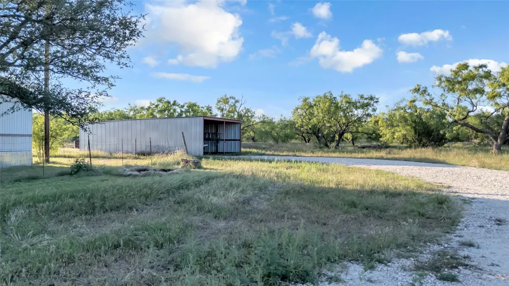 824 County Road 409 Talpa, TX 76882