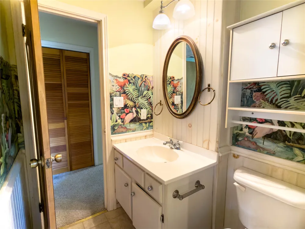 1332 Florea Street Graham, TX 76450
