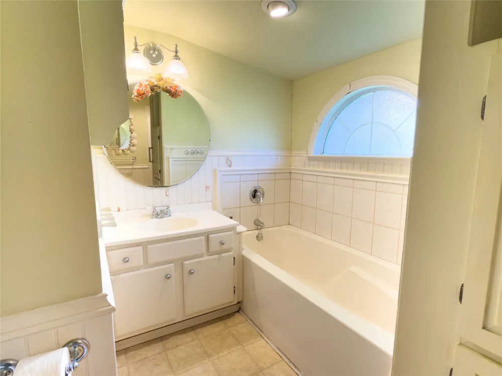 1332 Florea Street Graham, TX 76450